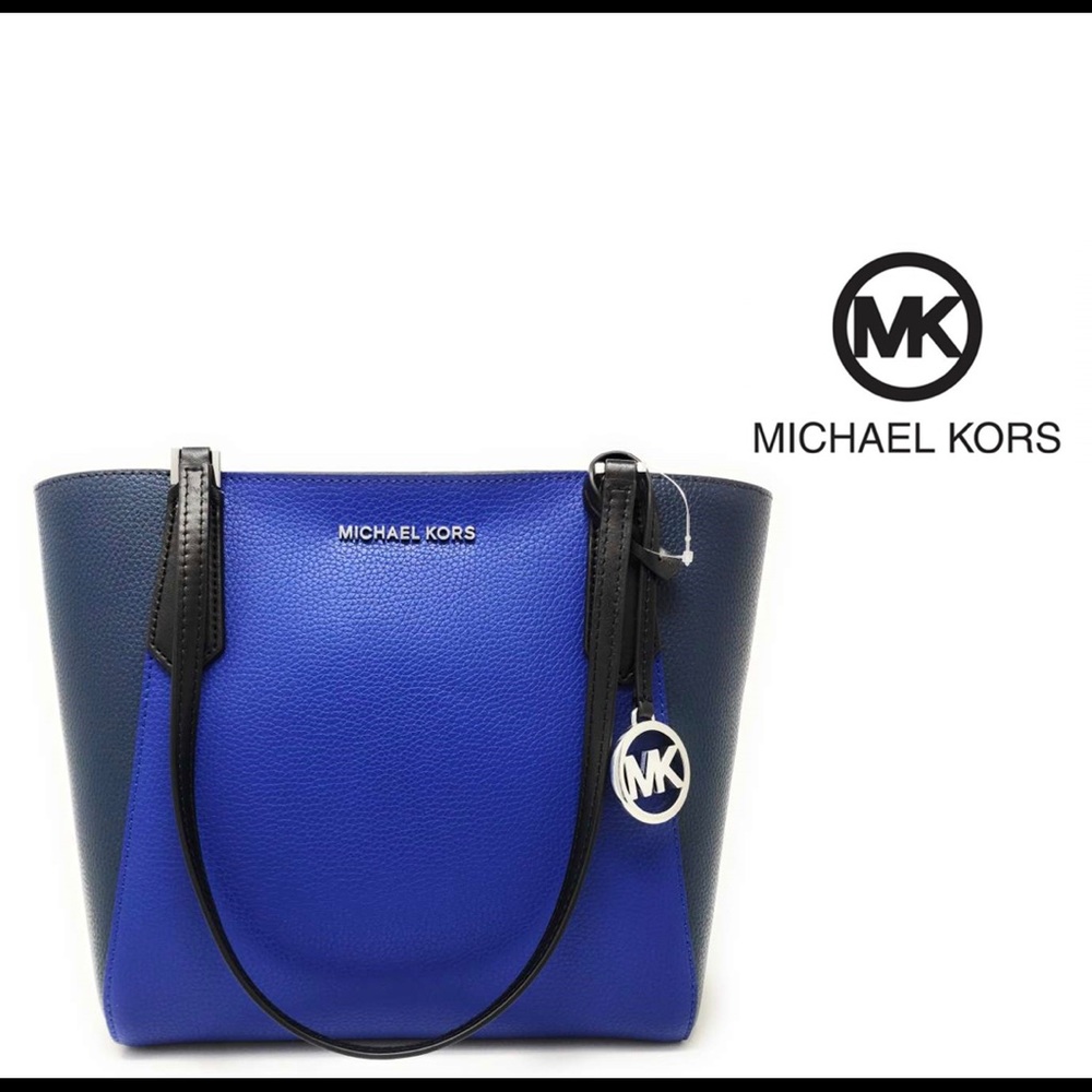 Brand new Michael Kors Leather handbag( with tag)